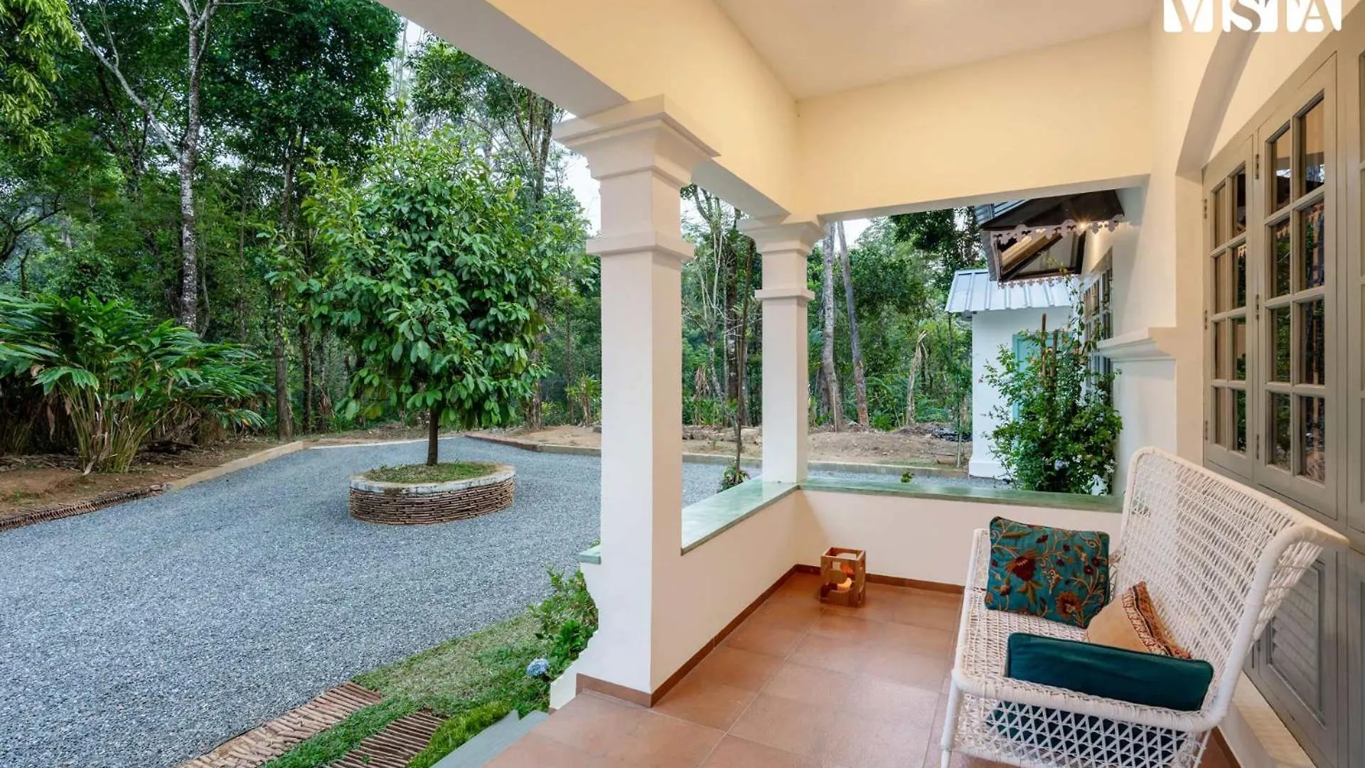 Stayvista At Catherine Cottage With Heater & Board Game Munnar Villa